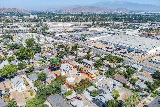 3342 Eucalyptus Avenue, Riverside, CA 92507