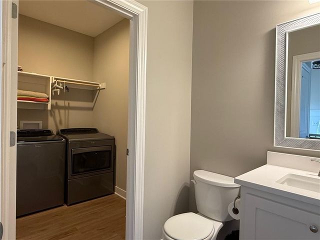 8355 Kill Creek Road, De Soto, KS 66018