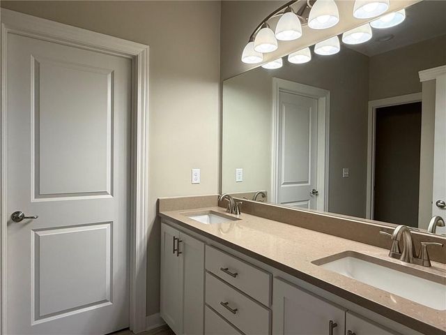 8355 Kill Creek Road, De Soto, KS 66018