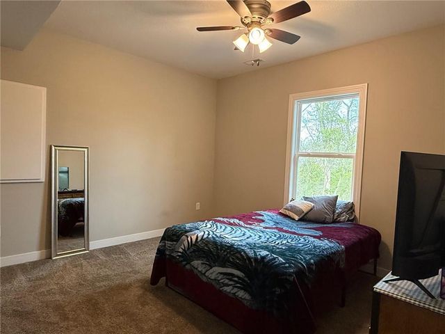 8355 Kill Creek Road, De Soto, KS 66018