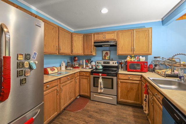 28300 County Road 2100, Kemp, TX 75143