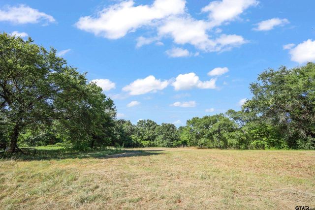 28300 County Road 2100, Kemp, TX 75143