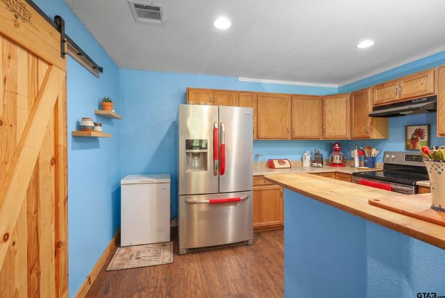 28300 County Road 2100, Kemp, TX 75143