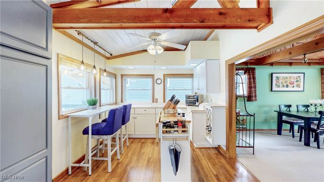 17544 Pine Court, Lake Milton, OH 44429