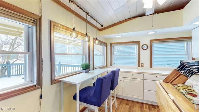 17544 Pine Court, Lake Milton, OH 44429