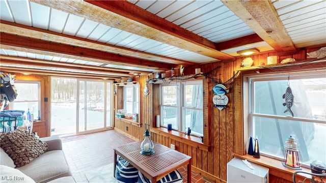 17544 Pine Court, Lake Milton, OH 44429