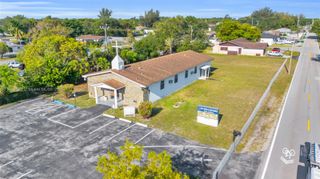 3470 NW 215th St, Miami Gardens, FL 33056
