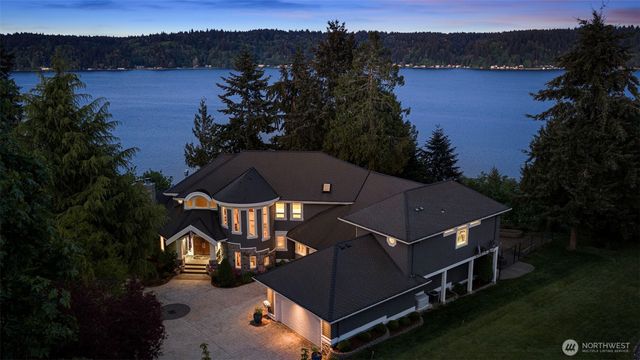 13025 Point Richmond Drive NW, Gig Harbor, WA 98332