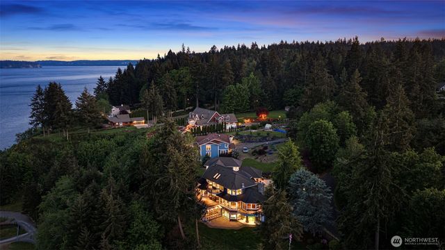 13025 Point Richmond Drive NW, Gig Harbor, WA 98332