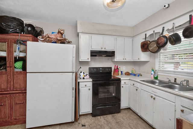 755-757 Terrace View Drive, Lexington, KY 40504