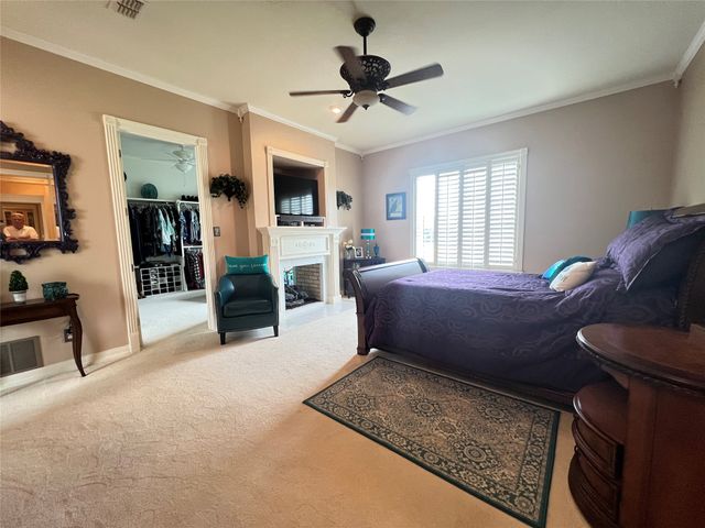 902 Booker Street, Sulphur Springs, TX 75482