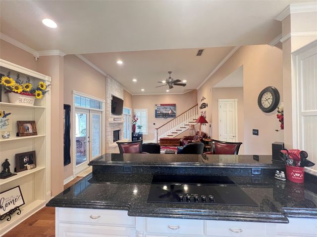 902 Booker Street, Sulphur Springs, TX 75482