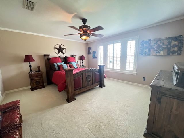 902 Booker Street, Sulphur Springs, TX 75482