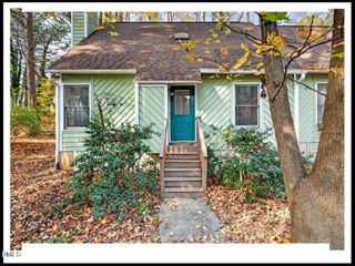 106 Barbee Court, Carrboro, NC 27510