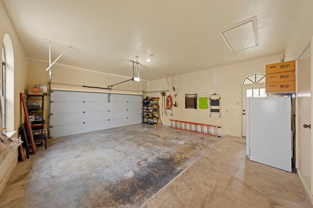 1814 Woodstone Dr, Kerrville, TX 78028