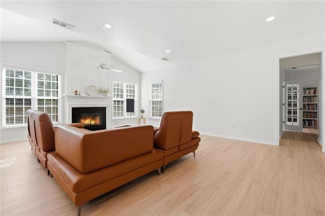 466 Skiles Court, Suwanee, GA 30024