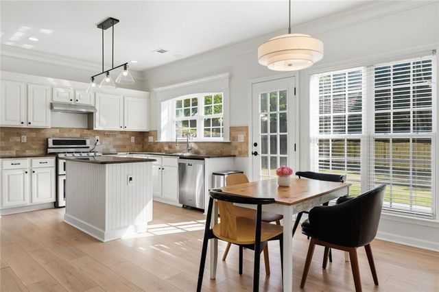 466 Skiles Court, Suwanee, GA 30024