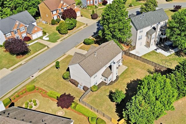 466 Skiles Court, Suwanee, GA 30024