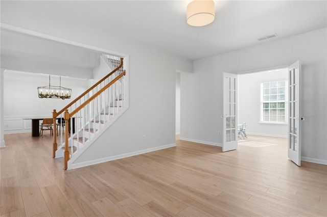 466 Skiles Court, Suwanee, GA 30024