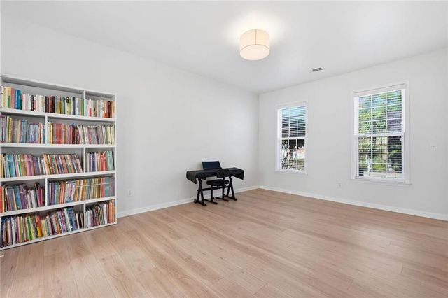 466 Skiles Court, Suwanee, GA 30024