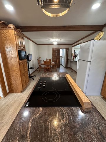 108 King St, Mcminnville, TN 37110