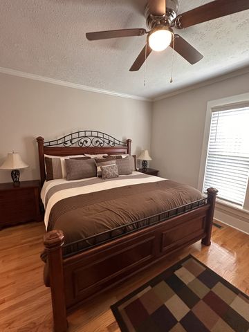 108 King St, Mcminnville, TN 37110