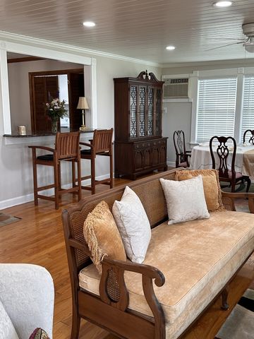 108 King St, Mcminnville, TN 37110