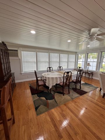 108 King St, Mcminnville, TN 37110