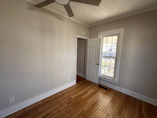 108 King St, Mcminnville, TN 37110