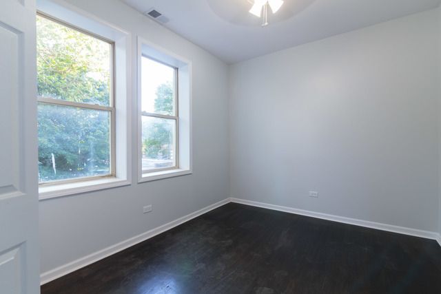 5134 N Oakley Avenue 2F, Chicago, IL 60625