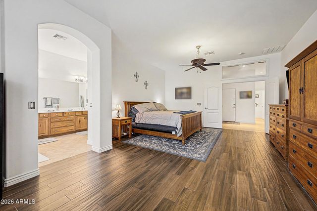 19006 E ARROWHEAD Trail, Queen Creek, AZ 85142