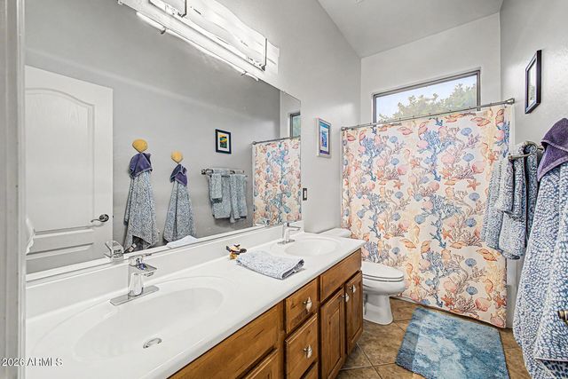 19006 E ARROWHEAD Trail, Queen Creek, AZ 85142