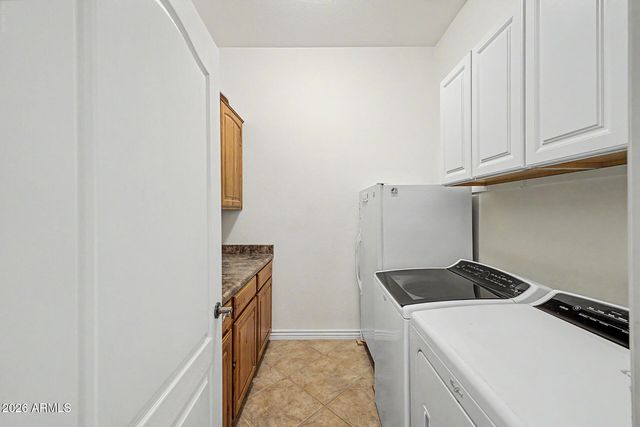 19006 E ARROWHEAD Trail, Queen Creek, AZ 85142