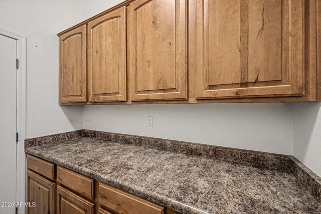 19006 E ARROWHEAD Trail, Queen Creek, AZ 85142