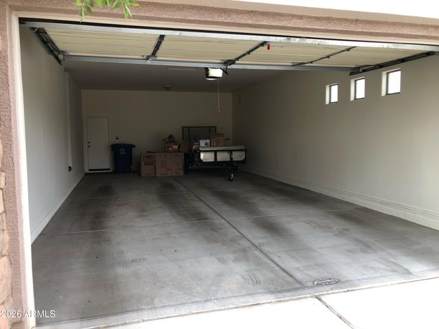 19006 E ARROWHEAD Trail, Queen Creek, AZ 85142