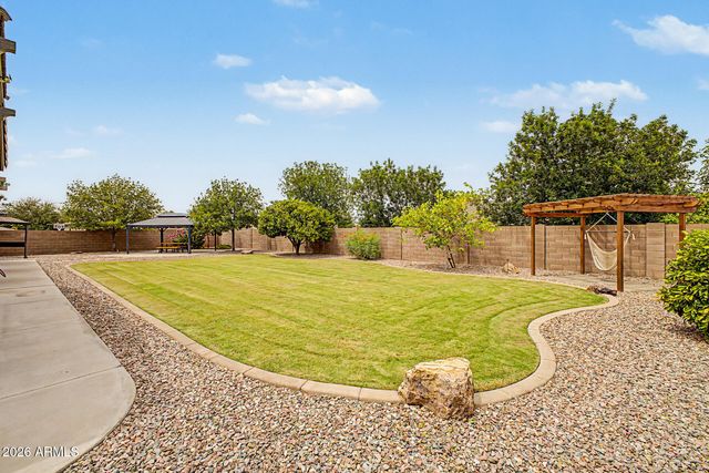 19006 E ARROWHEAD Trail, Queen Creek, AZ 85142