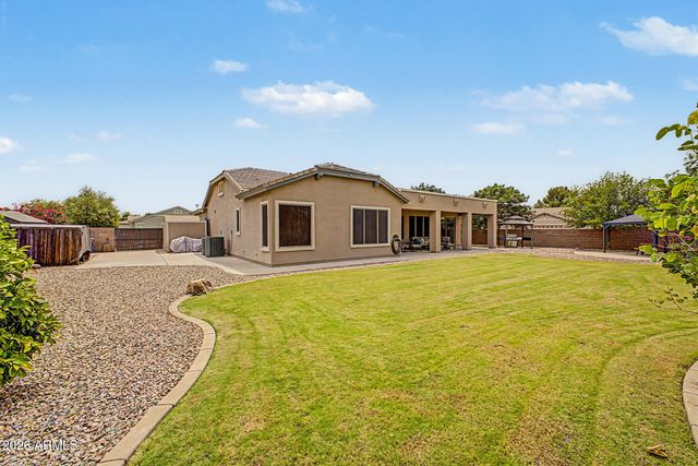 19006 E ARROWHEAD Trail, Queen Creek, AZ 85142