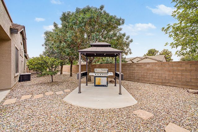 19006 E ARROWHEAD Trail, Queen Creek, AZ 85142