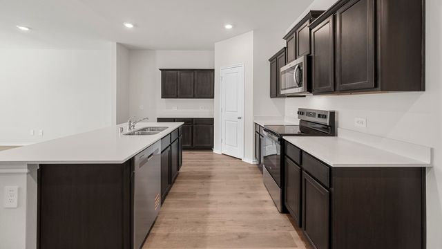 2008 Reveille Way, Terrell, TX 75160