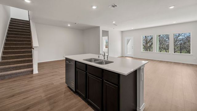 2008 Reveille Way, Terrell, TX 75160