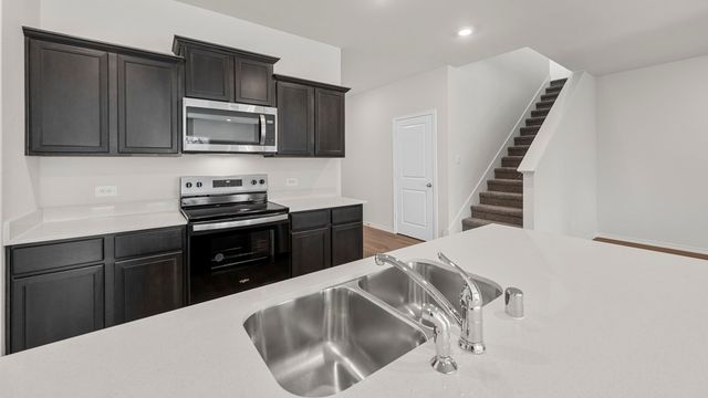 2008 Reveille Way, Terrell, TX 75160