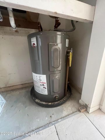 3210 N Harbor City Boulevard 205, Melbourne, FL 32935