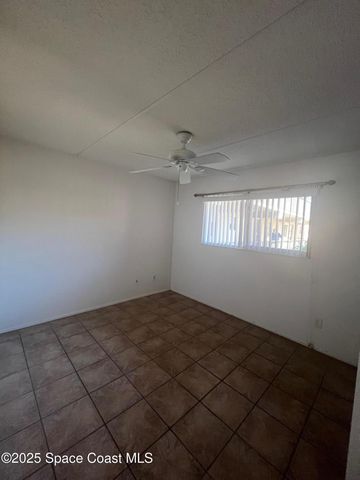 3210 N Harbor City Boulevard 205, Melbourne, FL 32935