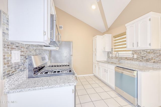 11649 Great Spirit Circle, El Paso, TX 79936