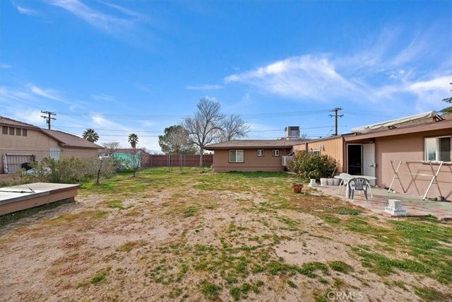 13285 Mesquite, Apple Valley, CA 92308