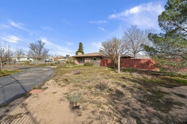 13285 Mesquite, Apple Valley, CA 92308