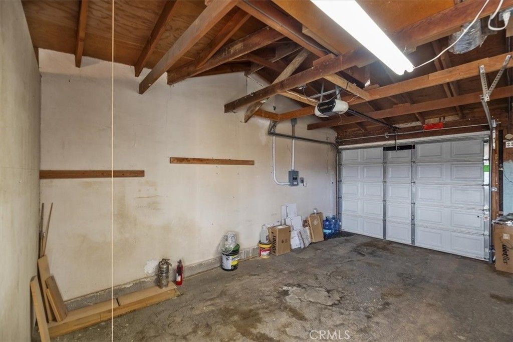 Image 17 of property listing at 13285 Mesquite, Apple Valley, CA 92308