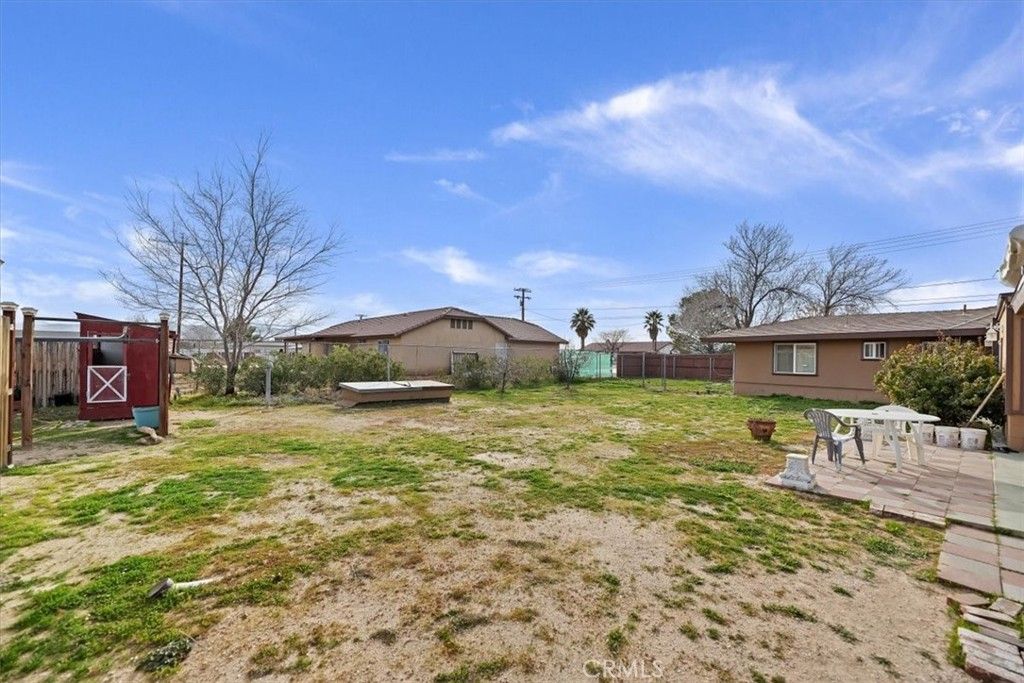 Image 18 of property listing at 13285 Mesquite, Apple Valley, CA 92308