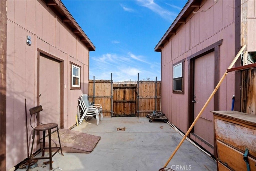 Image 24 of property listing at 13285 Mesquite, Apple Valley, CA 92308