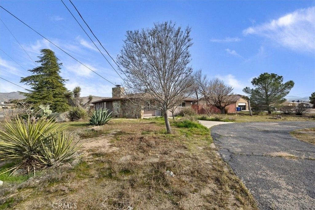 Image 31 of property listing at 13285 Mesquite, Apple Valley, CA 92308